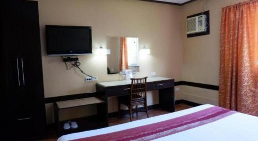 Holiday Spa Hotel Cebu Buitenkant foto